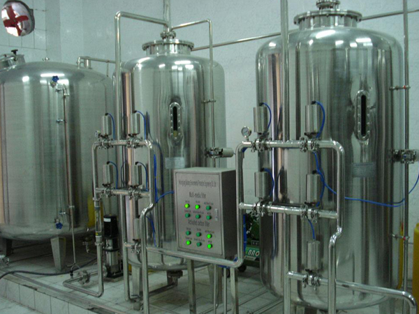 多介質(zhì)過濾器加入錳砂濾料，在軟化水設備中有著怎樣的應用